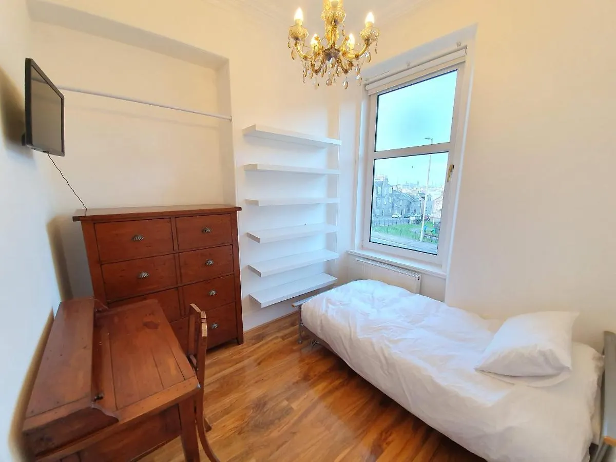 Townhouse 250 Apartment Aberdeen Homestay